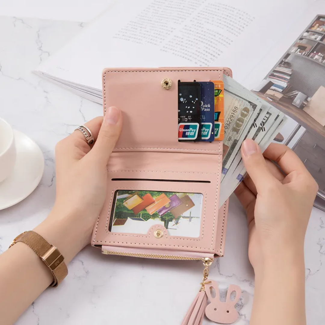 ChicPocket – Mini wallet with trendy fringe