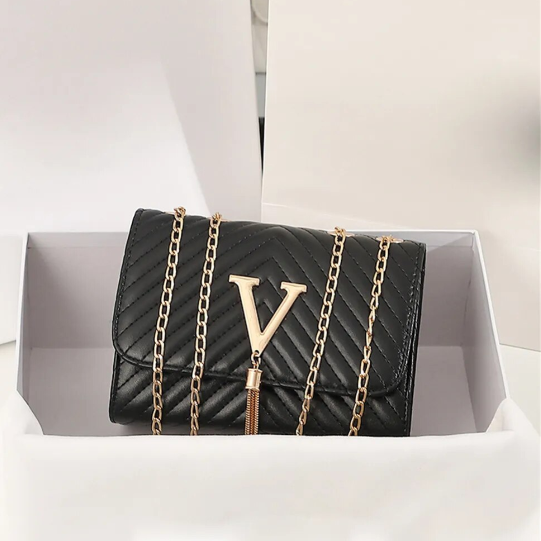 Jannete Luxe Handbag – Timeless Elegance for Every Occasion