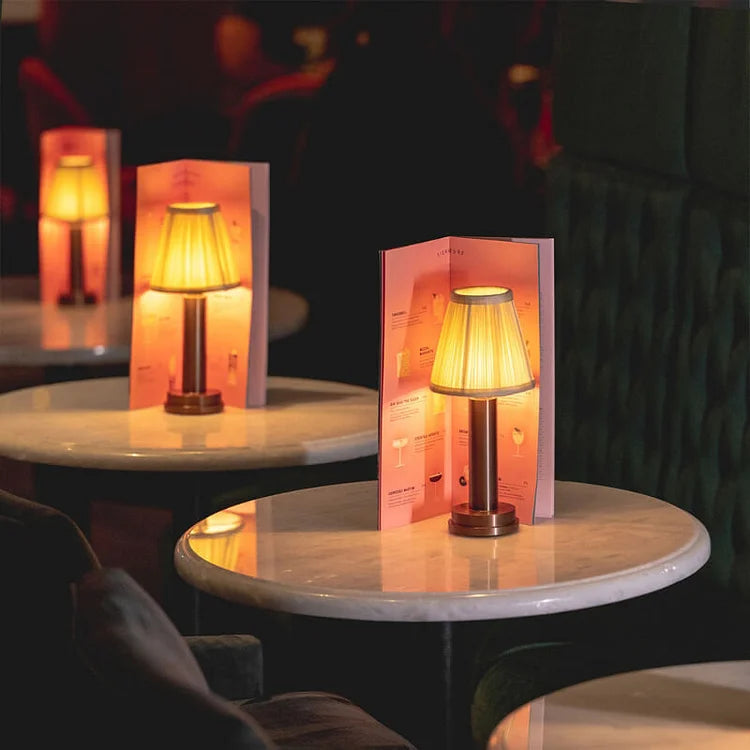 GleamLight Table Lamp - Refined Brass Table Lamp for Modern Lighting and Atmosphere