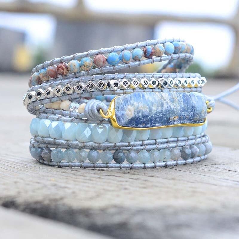 Aurina – Captivating Blue Topaz Bracelet