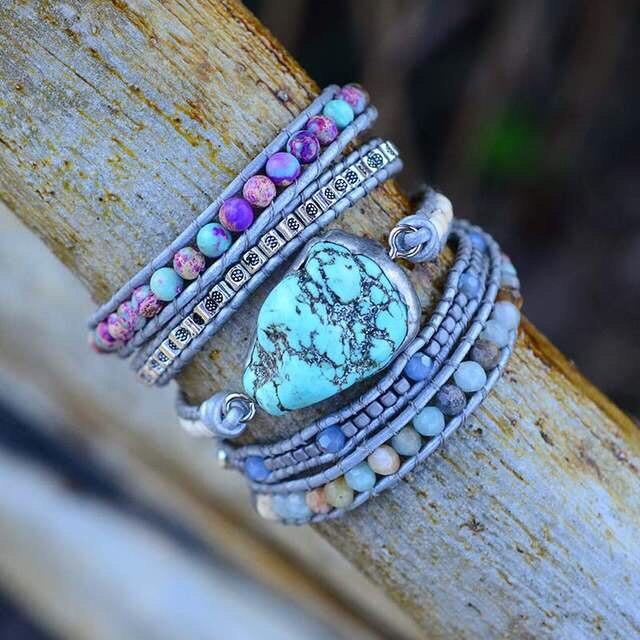 AmaraWrap - Luxurious Turquoise Bracelet for Balance