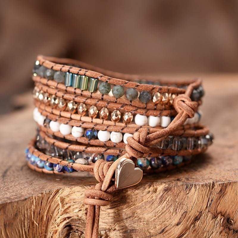 Lunara - Labradorite Heart Bracelet with Wrap
