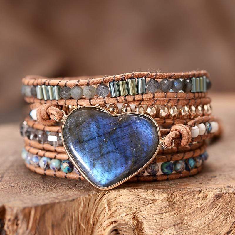 Lunara - Labradorite Heart Bracelet with Wrap