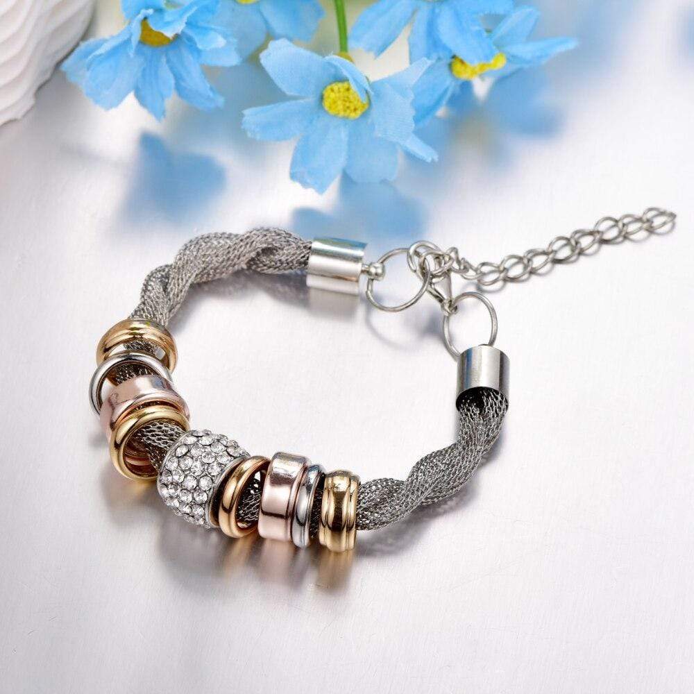 Zarina - Elegant Braided Bracelet for a Trendy Look