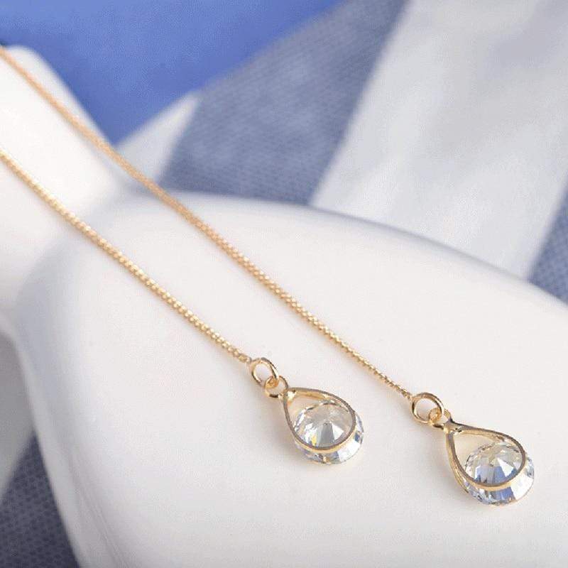 Isalyn – Elegant Long Rhinestone Drop Earrings