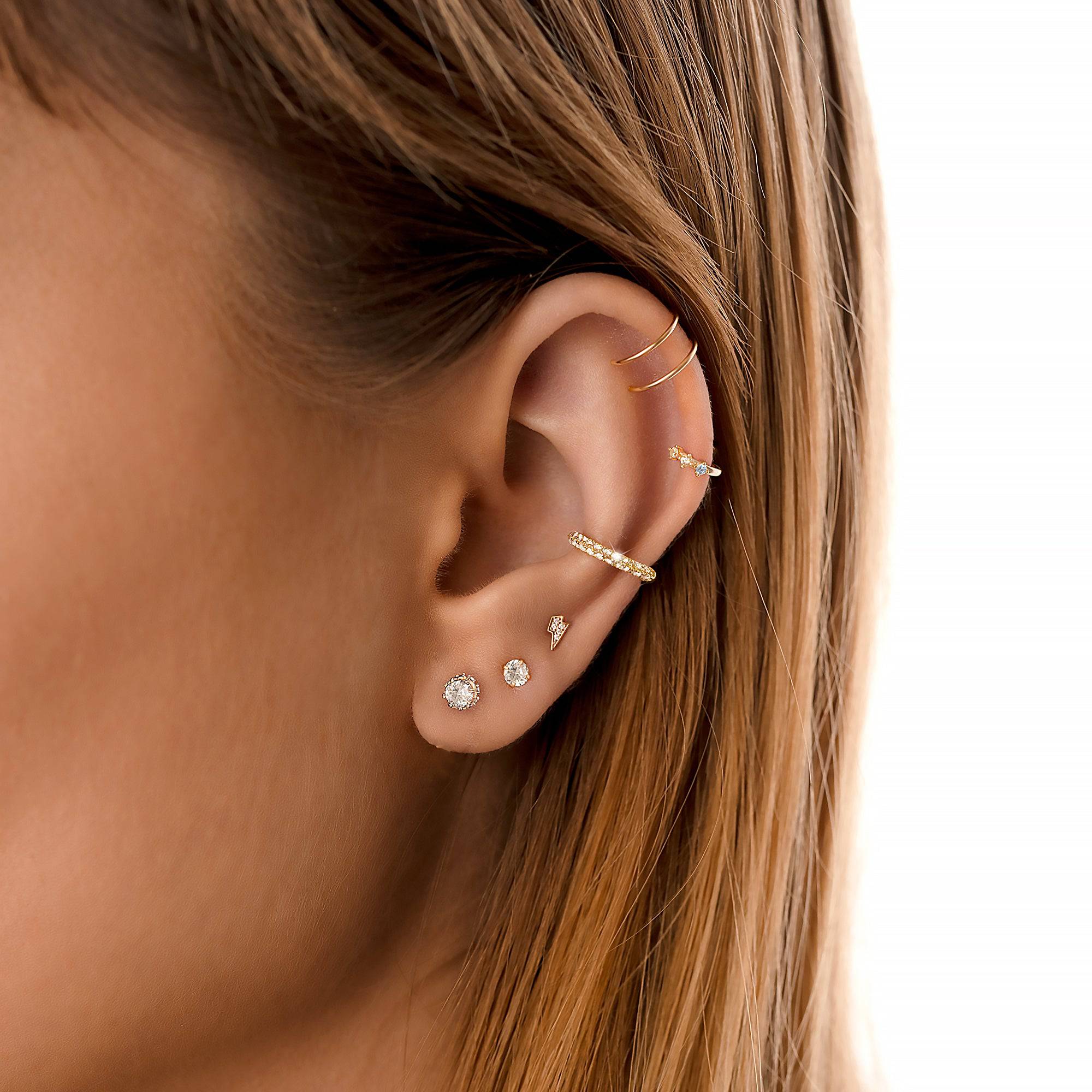 Elegant Elina Kroon Earrings - A Fine Accessory for Your Look