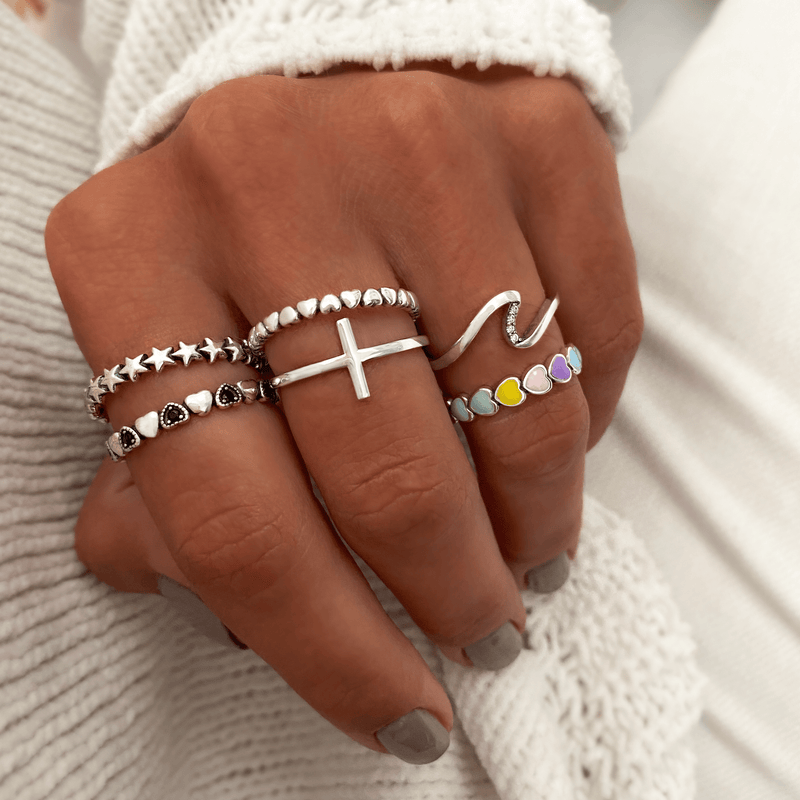 Chic Amélie Ring med Korsdetalj