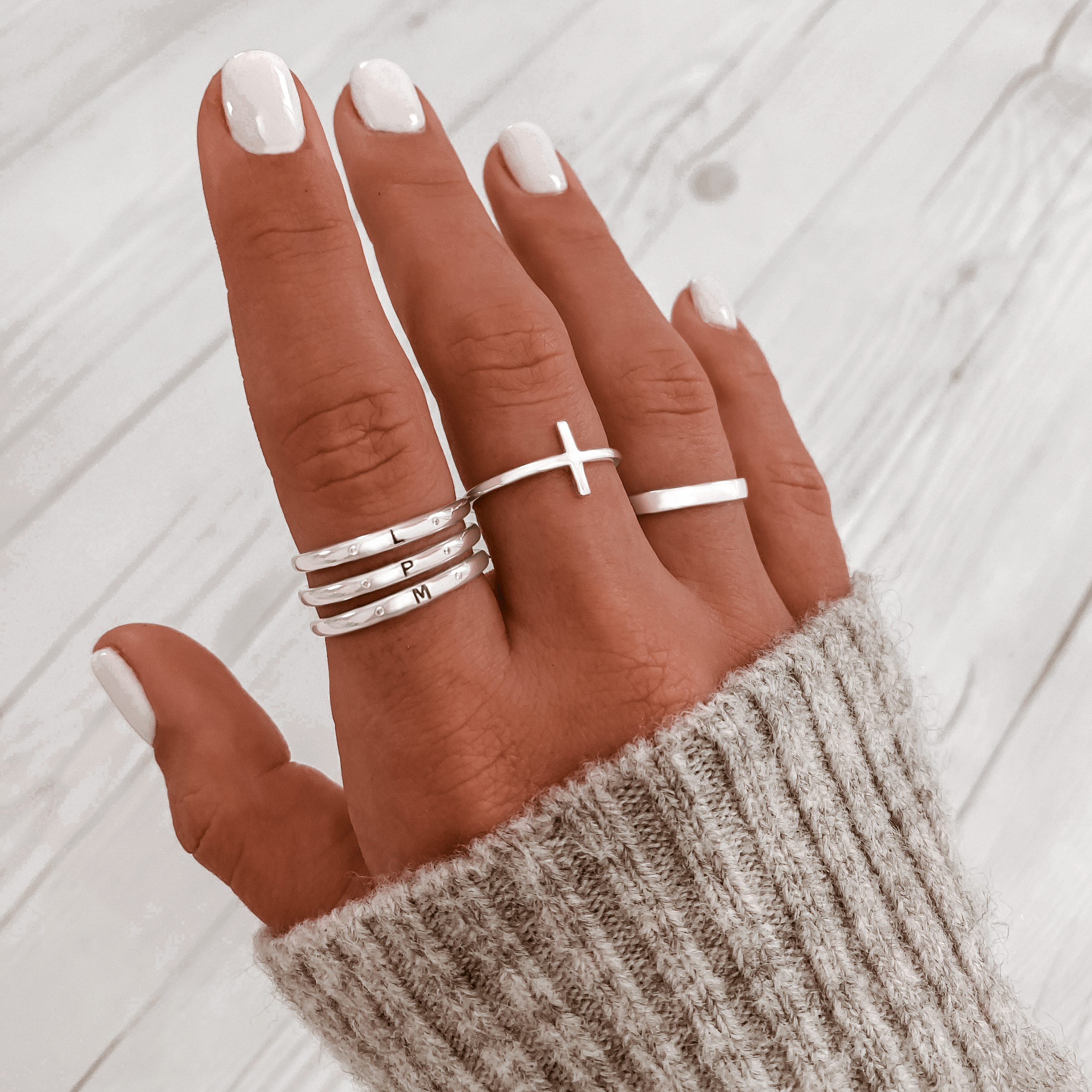 Elegant Nadine Ring - A Timeless Piece of Jewelry