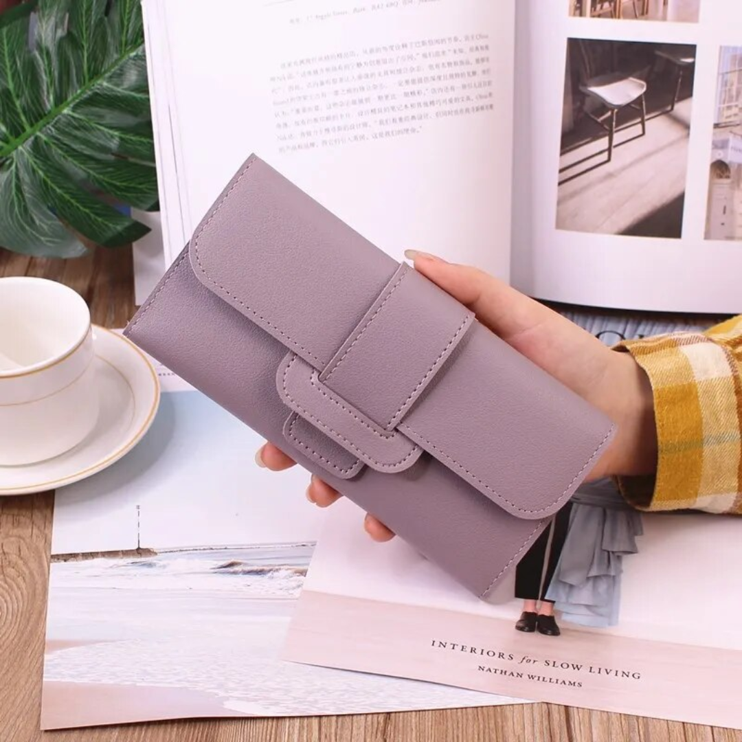 SlimWallet - Minimalist Leather Wallet for Him
