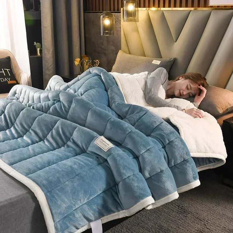 CoralLuxe – Super Soft Blanket for Cold Nights
