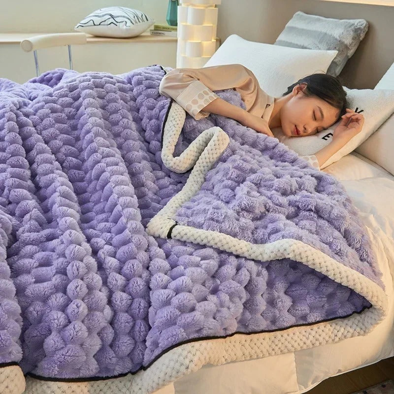 Velvet Tortoiseshell Throw - Luxurious Blankets for Fall and Winter