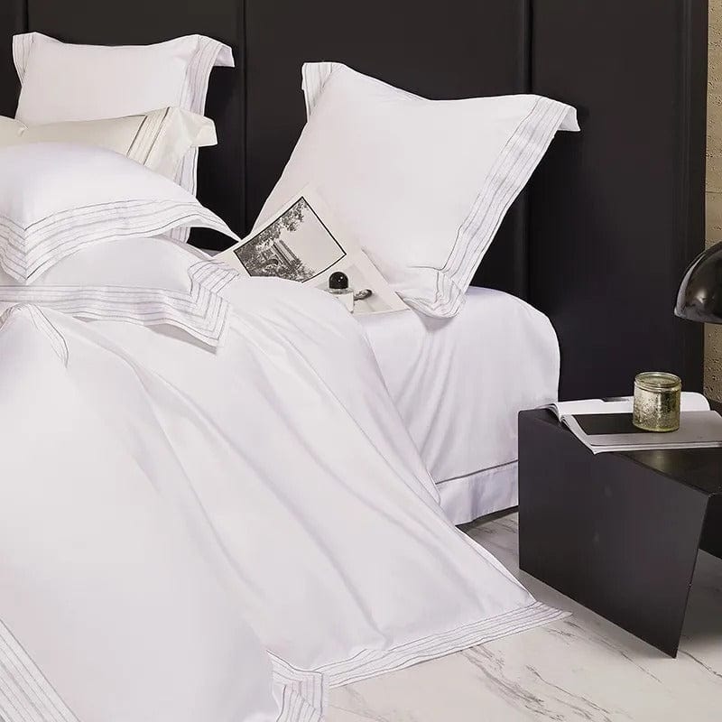 Luxxe White – Luxurious white Egyptian cotton duvet cover