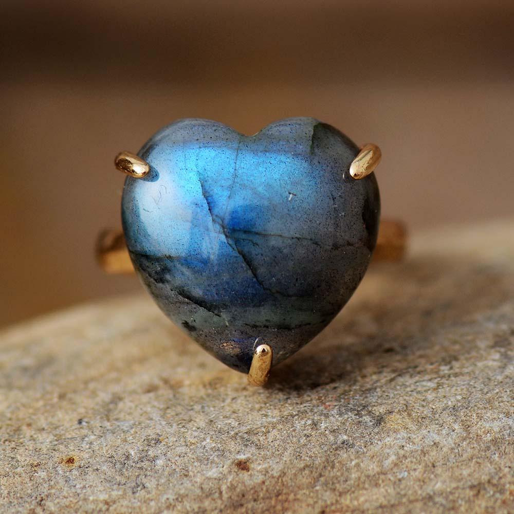 HealingGem Ring - Elegant Gemstone Jewelry