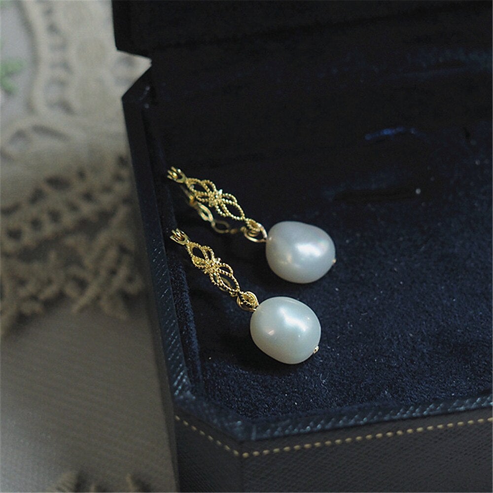 Vivienne Earrings - Natural Pearl Earrings