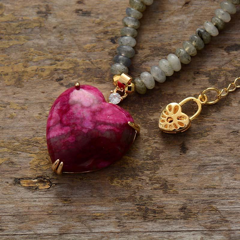 Nova Heart Charm Necklace – Stylish Desk Ornament