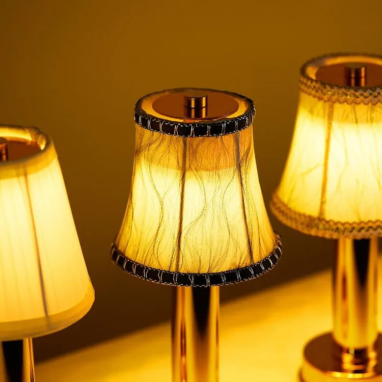 GleamLight Table Lamp - Refined Brass Table Lamp for Modern Lighting and Atmosphere