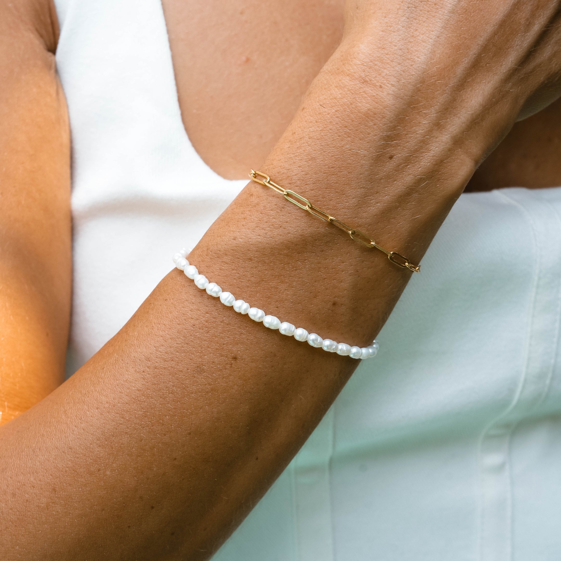 Elegant Bracelet with Beautiful Freshwater Pearls - Marina Collection