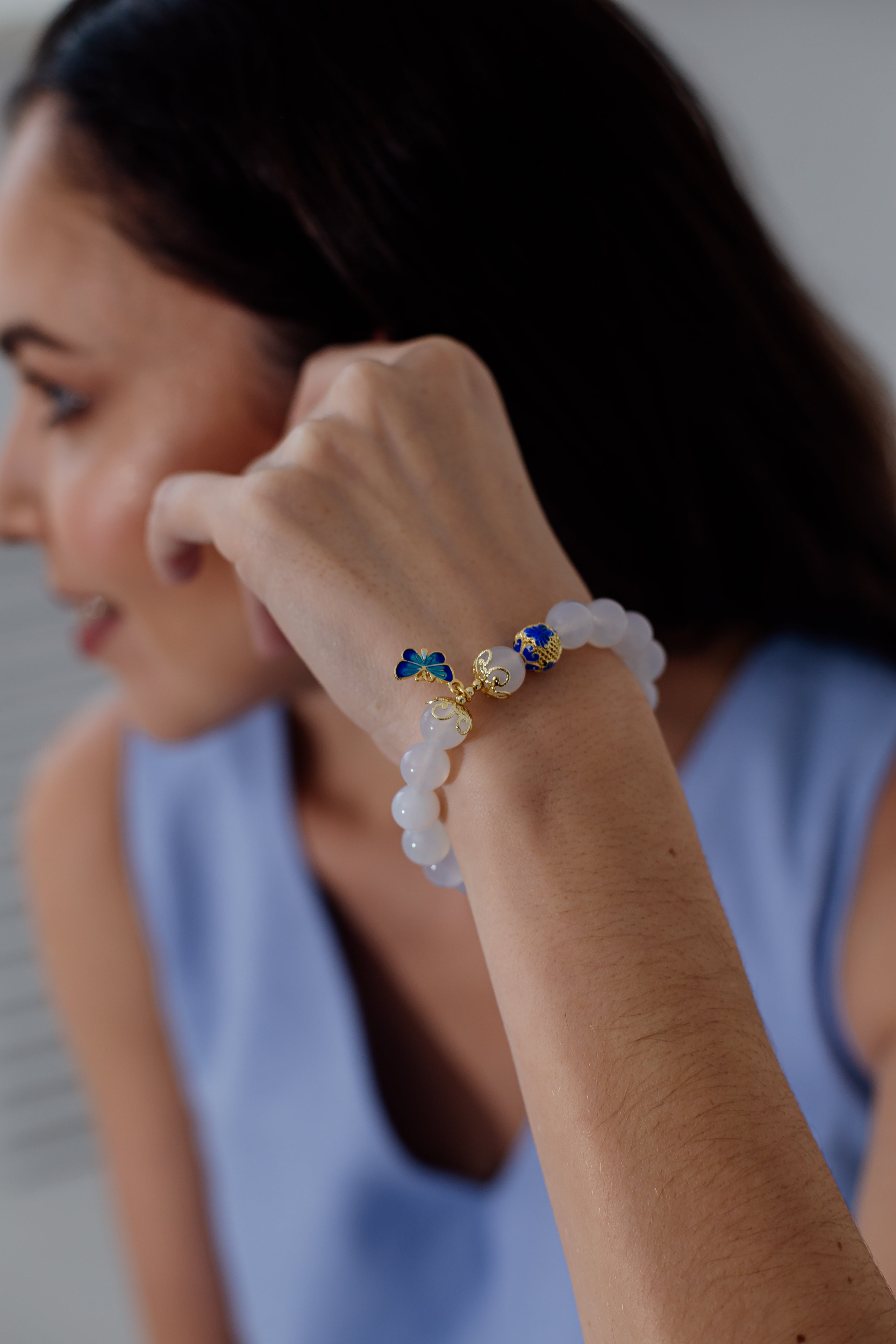 Butterfly Charm Bracelet – Elegant White Agate