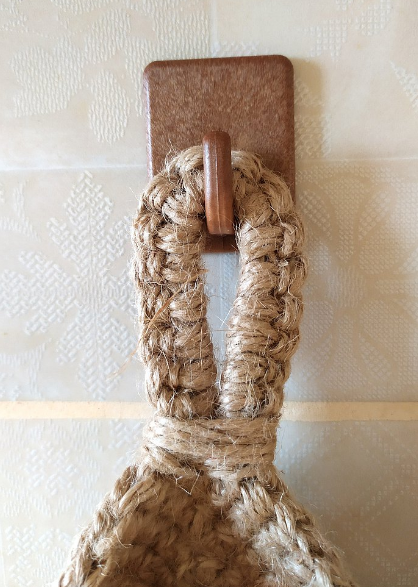 Stylish EcoWeave Hanging Basket - for Sustainable Storage of Vegetables and Fruit
