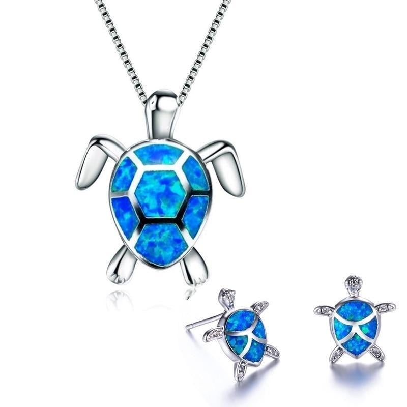 Elegant Silver Sea Turtle Jewelry Set - Necklace and Earrings from Marinella 