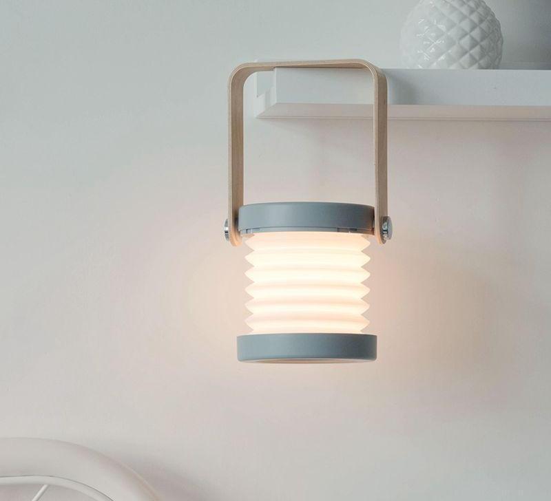 CompactGlow Lamp – Portable and Foldable Lighting