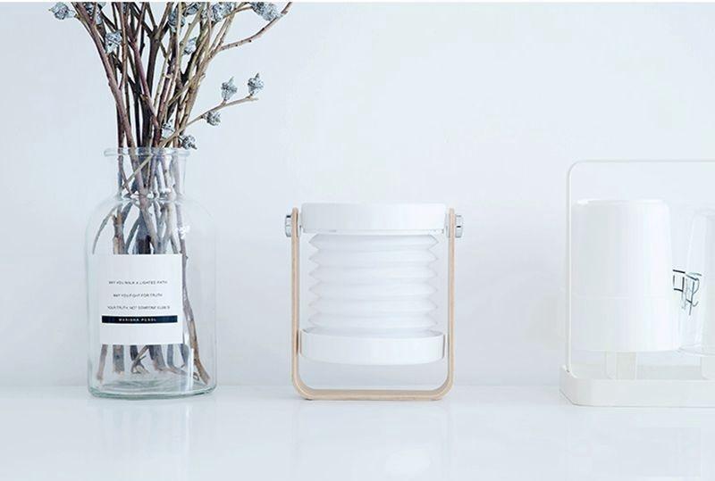 CompactGlow Lamp – Portable and Foldable Lighting