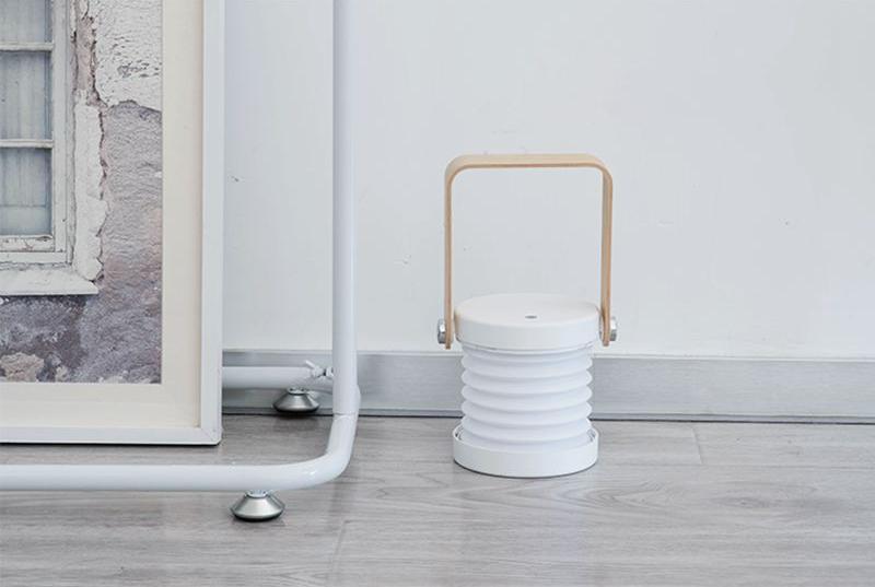 CompactGlow Lamp – Portable and Foldable Lighting