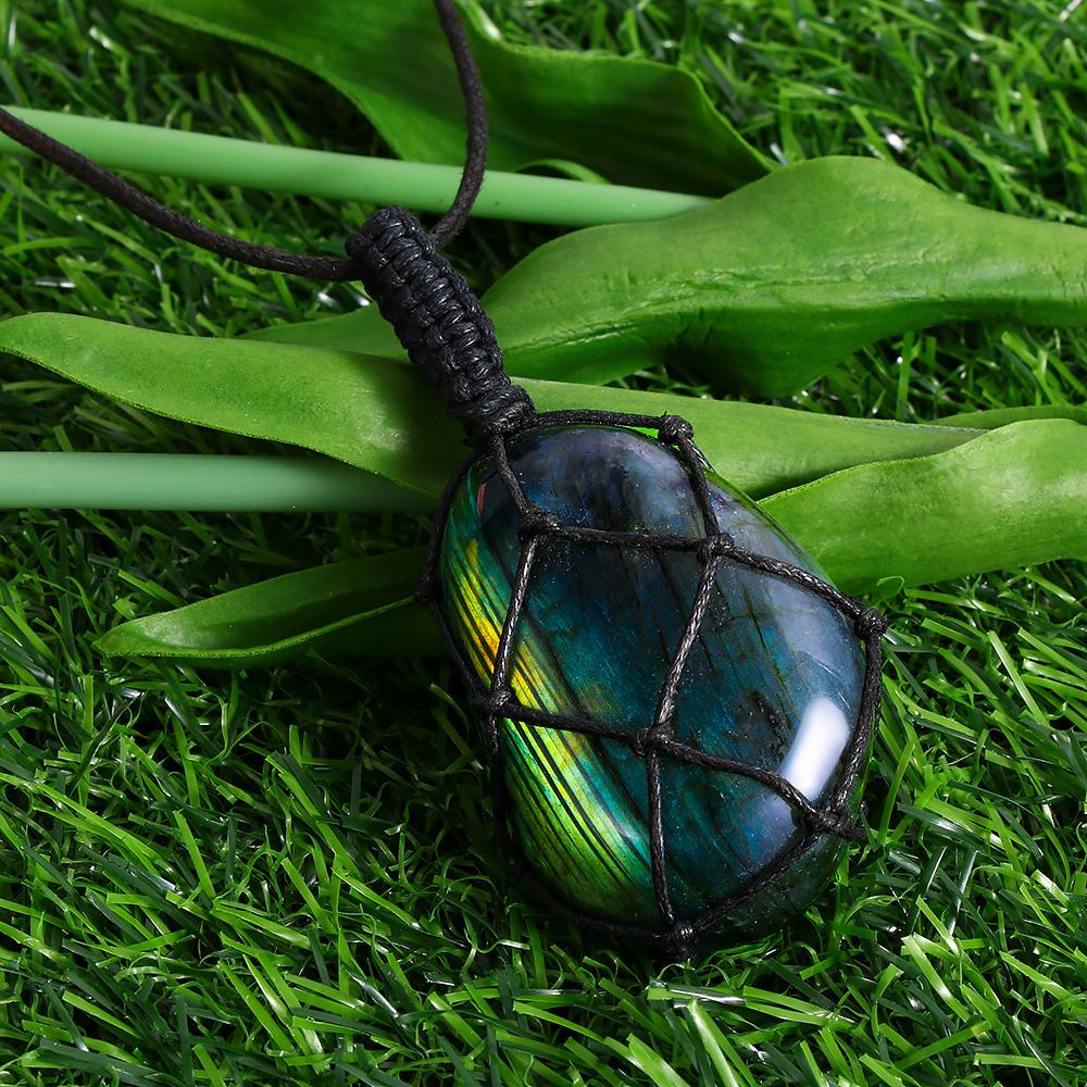 Aris DragonHeart Necklace – Mysterious Labradorite Jewelry