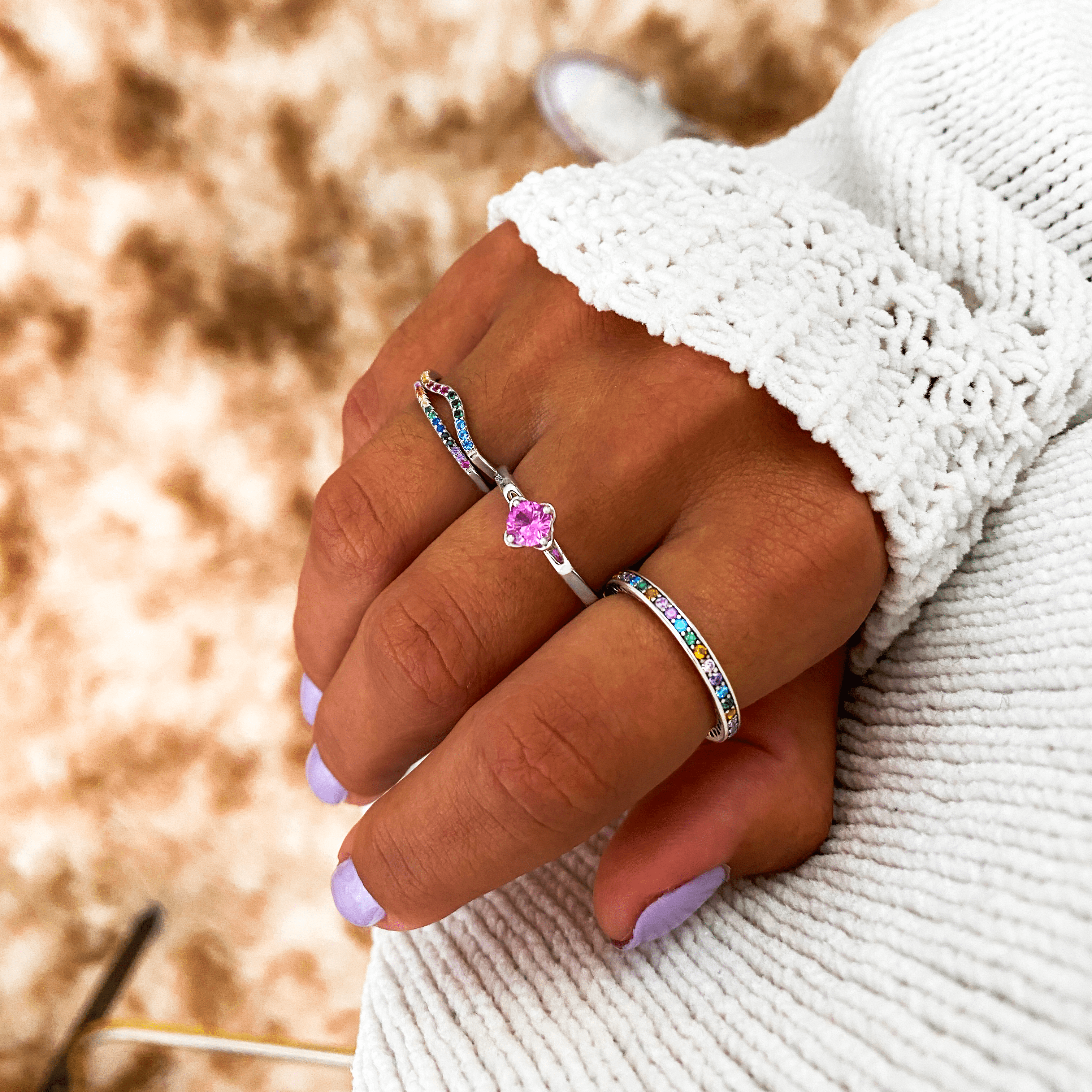 Elegant Aurora Rainbow Ring - A Colorful Jewelry Experience