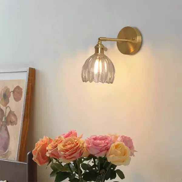 RetroLume – Tulip-Shaped Glass Wall Lamp with Vintage Charm