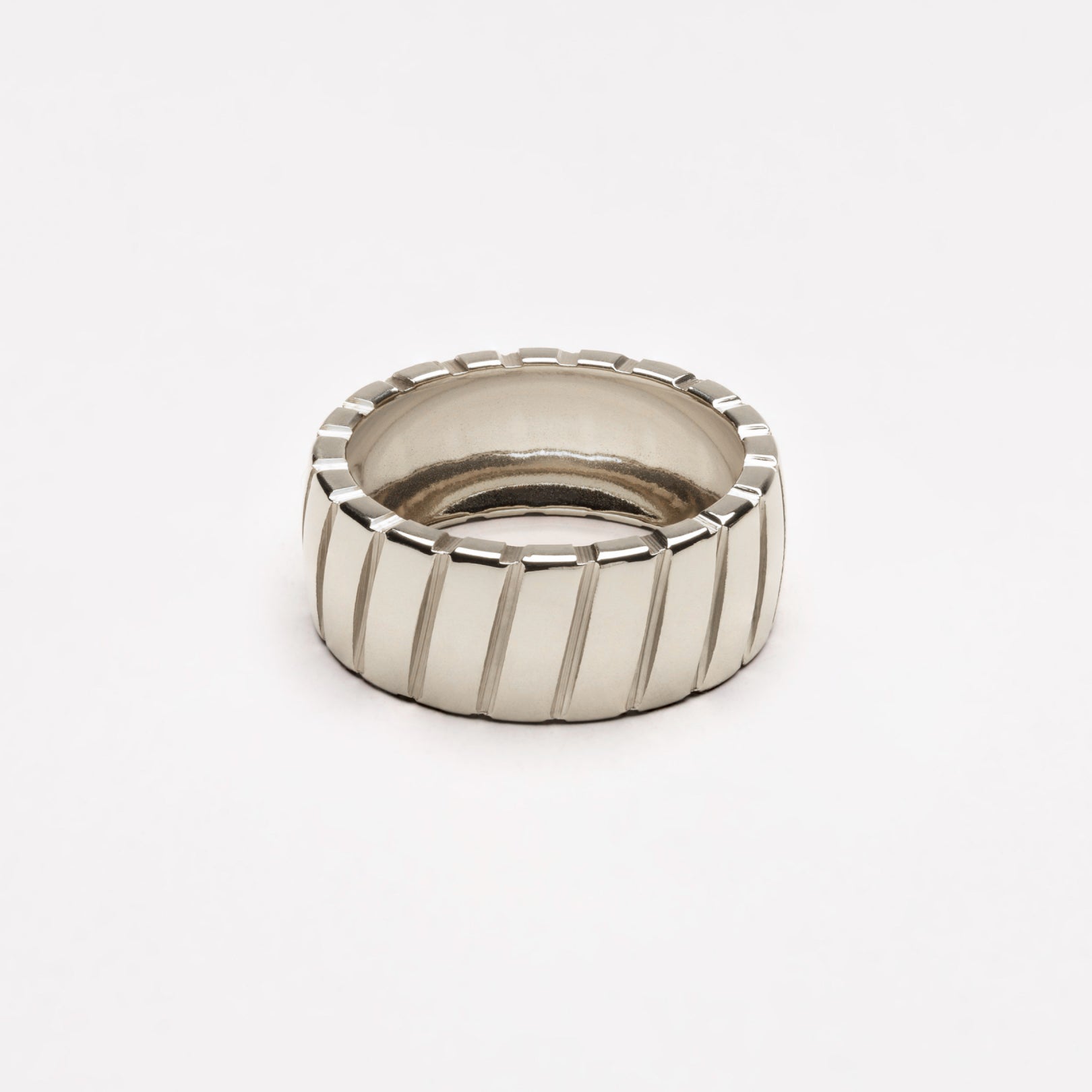 Breathtaking Stella Ornament Ring
