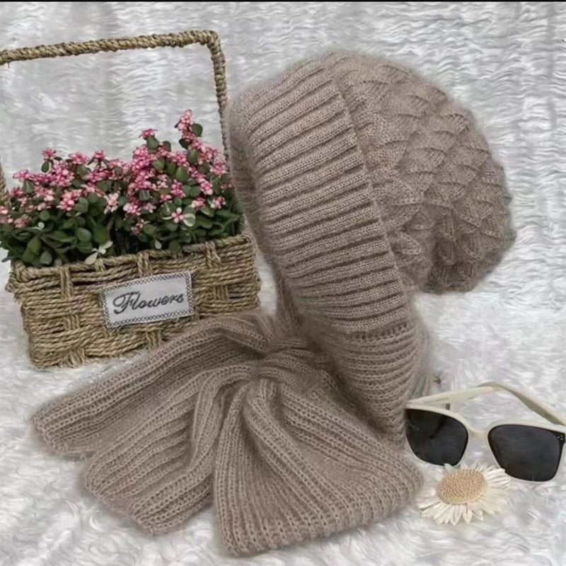 CozyWind Hat &amp; Scarf Set - Women's Winter Fashion 