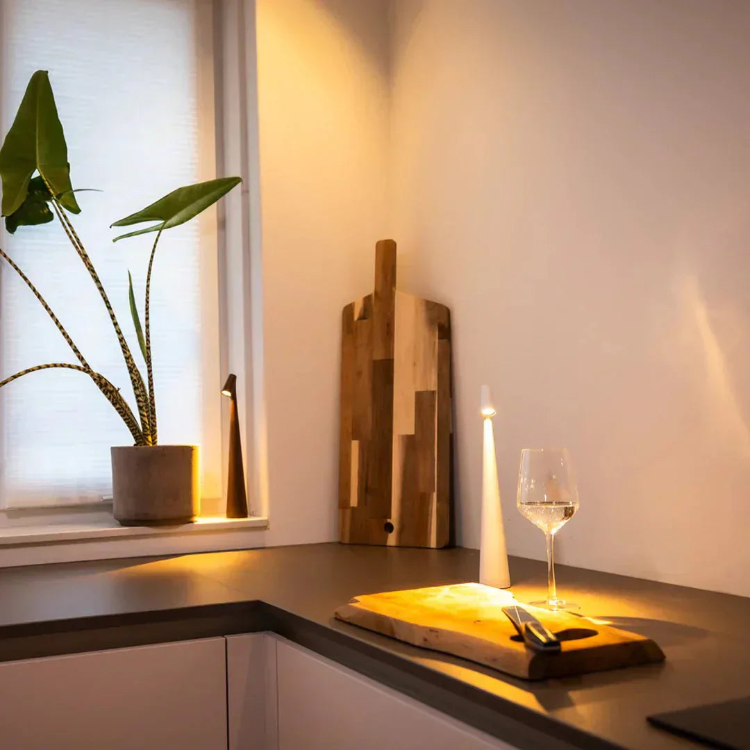 Spark Touch - Elegant Dimmable Trådlös Bordslampa