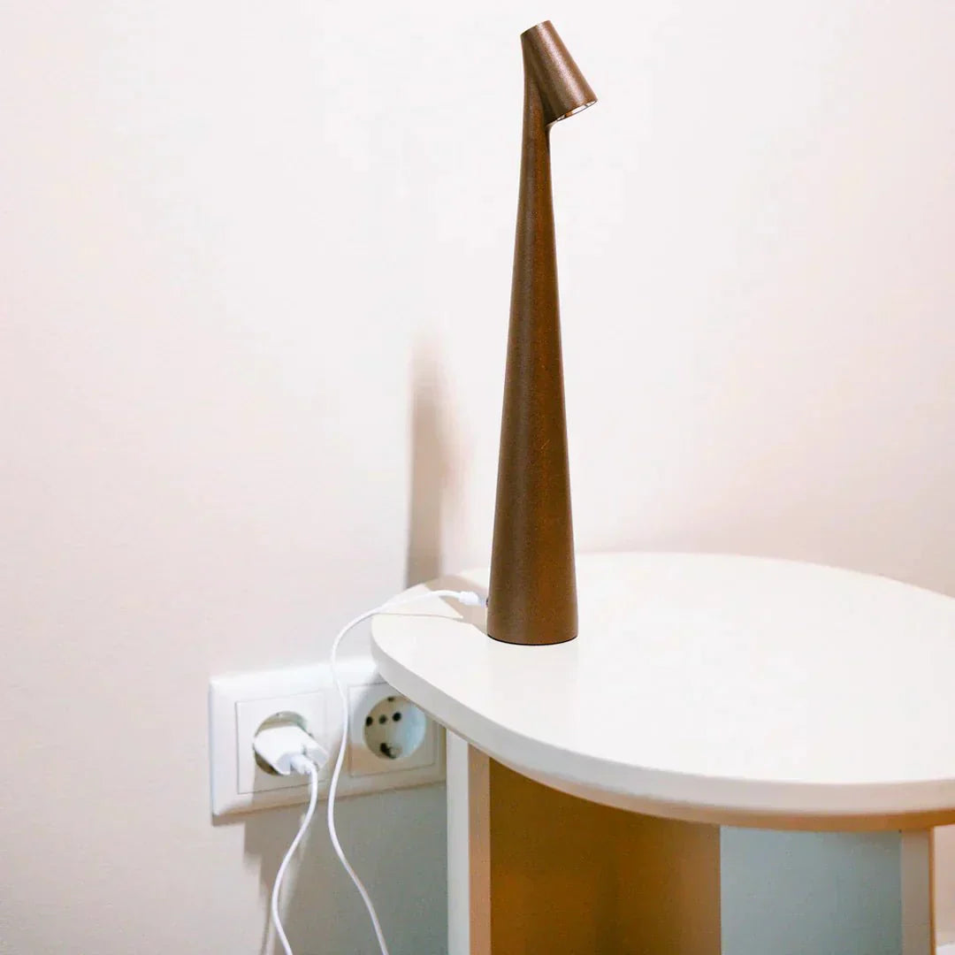 Spark Touch - Elegant Dimmable Trådlös Bordslampa