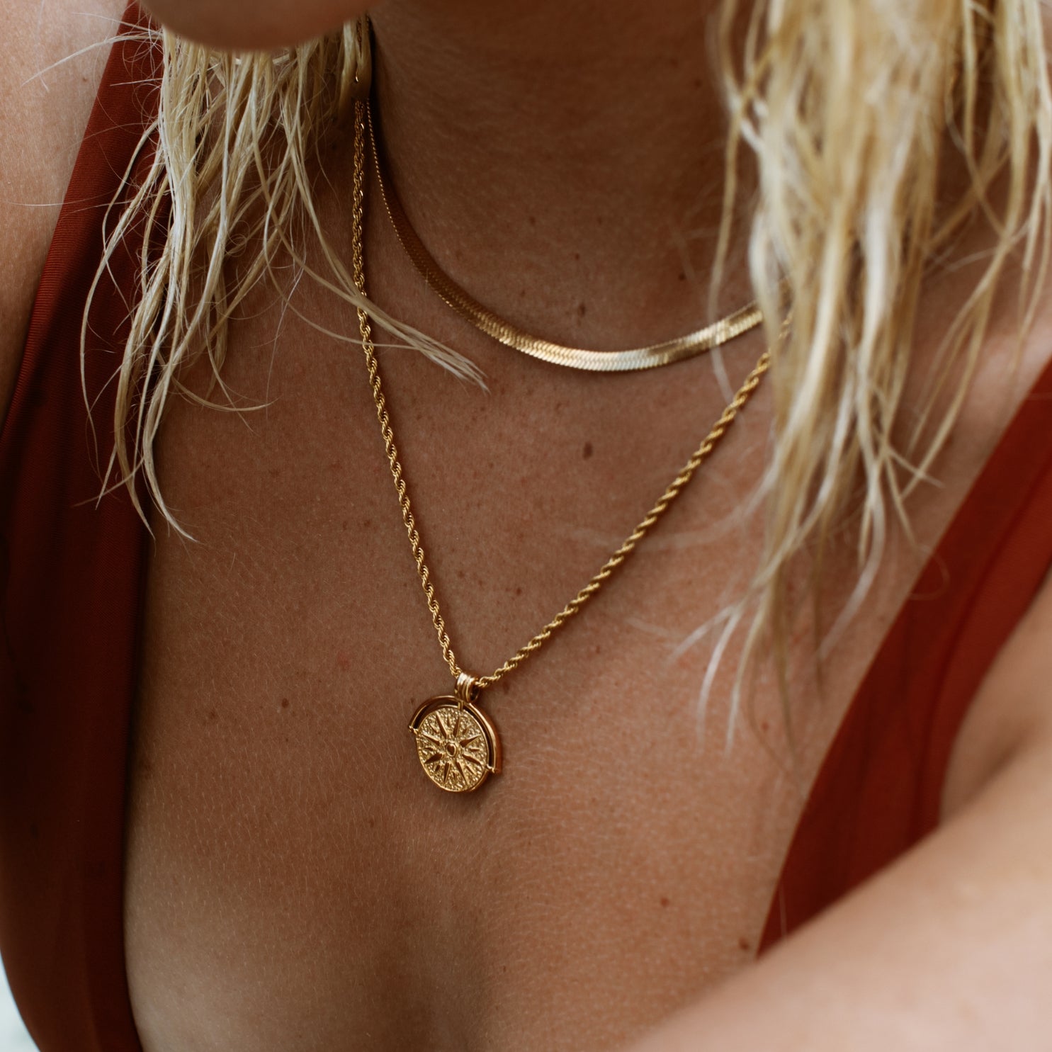 Elegant Pendant Chain - Aurora