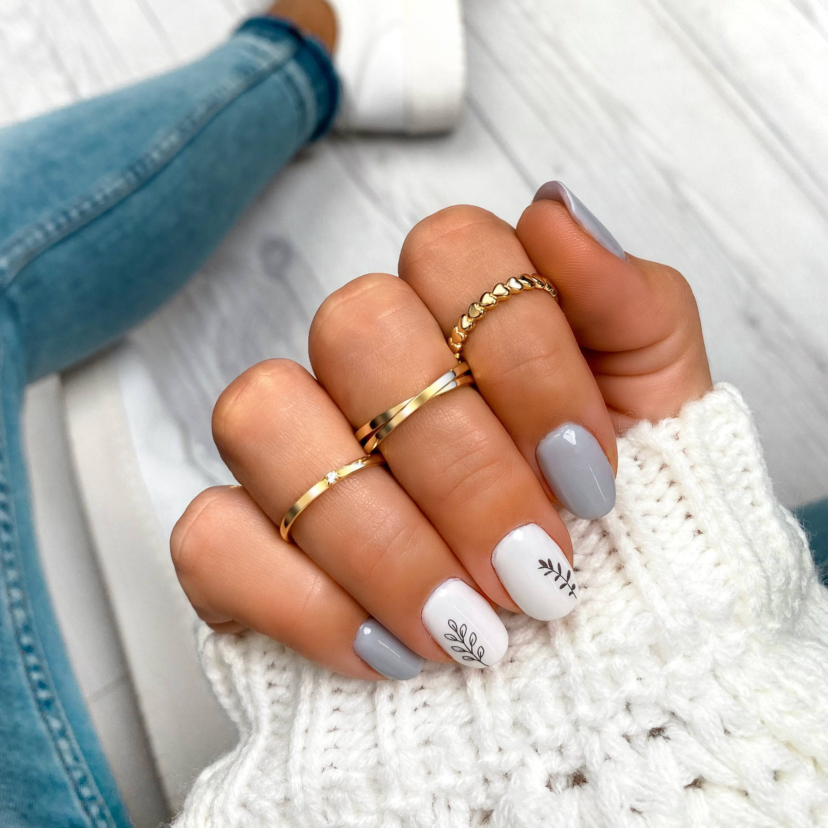 Aurora Heart Ring - A Pinch of Elegance