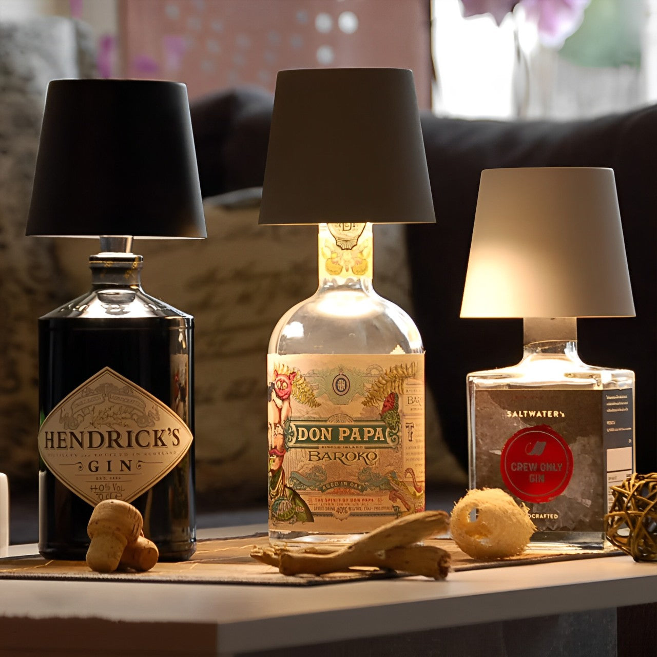 Wireless Bottle Light - Rechargeable lamp for bottles