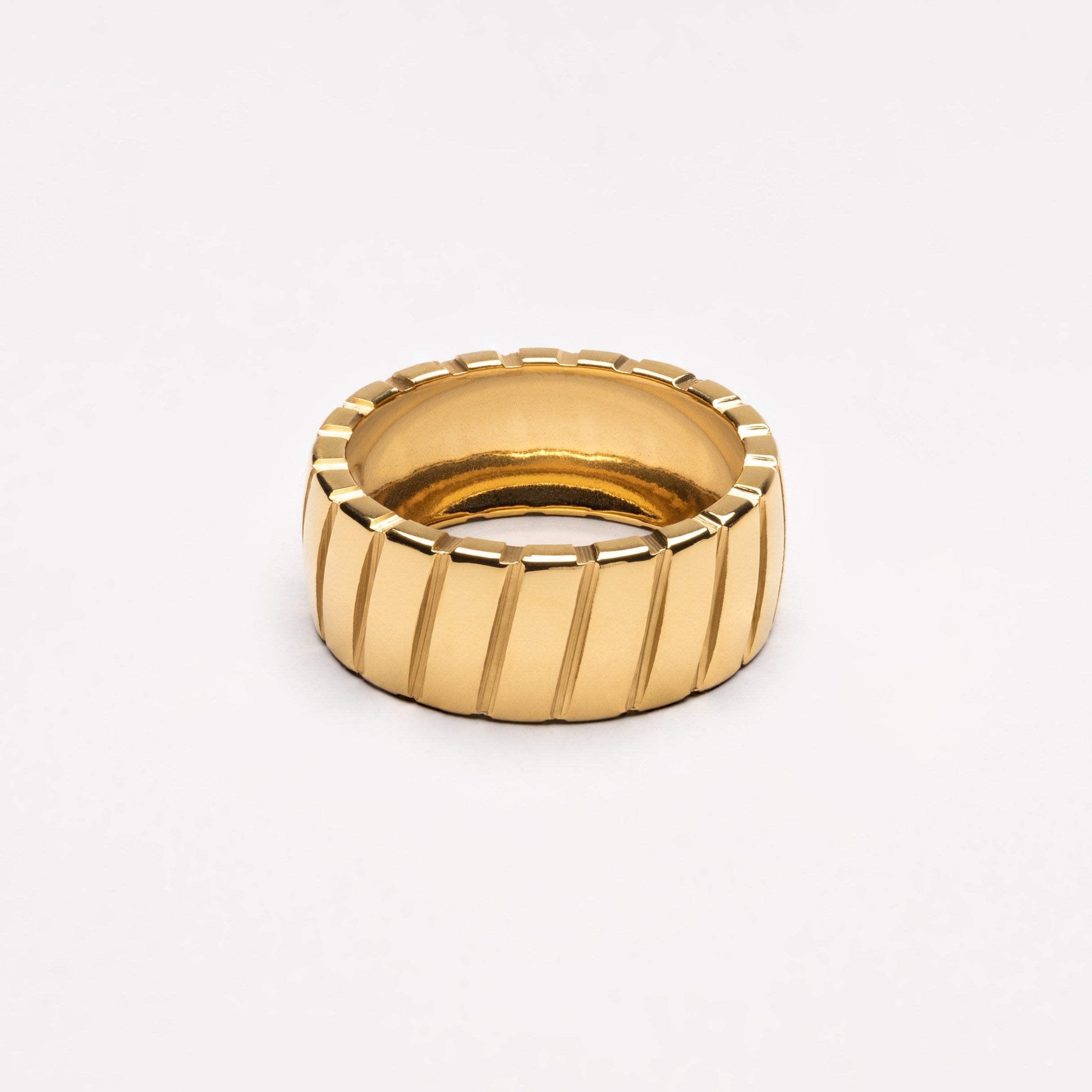 Breathtaking Stella Ornament Ring