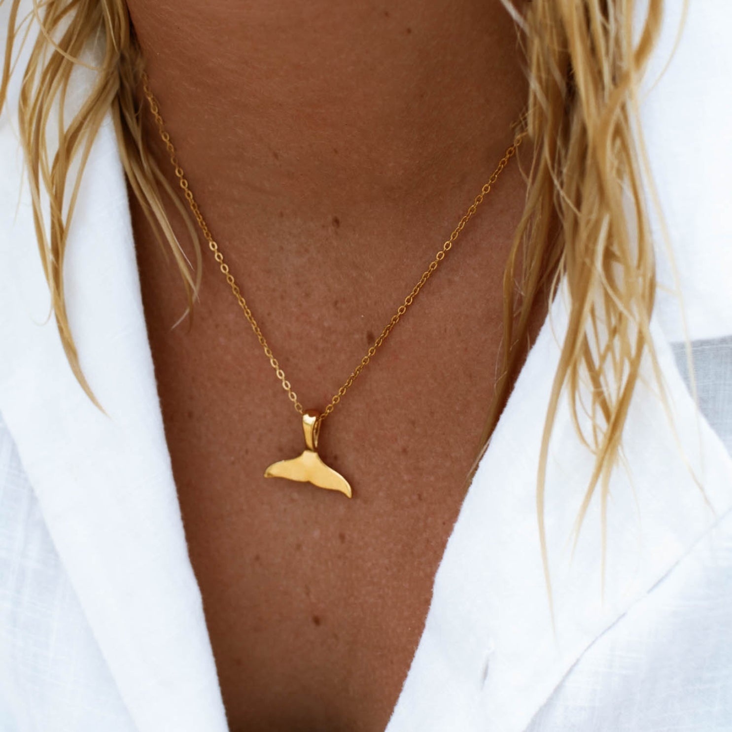 Elegant Elara Whale Necklace