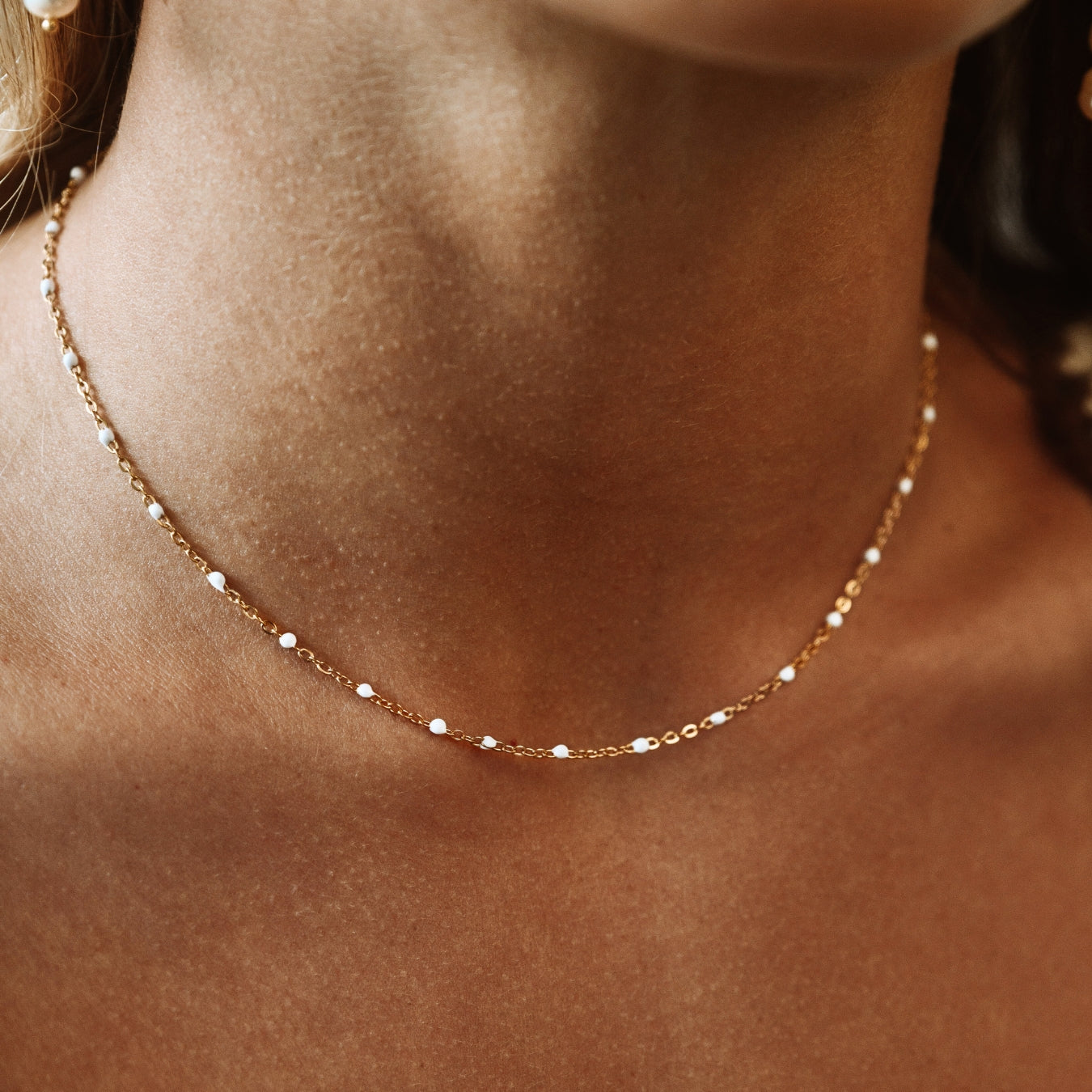Elegant Choker with Brilliant White Enamel Beads - Aurielle